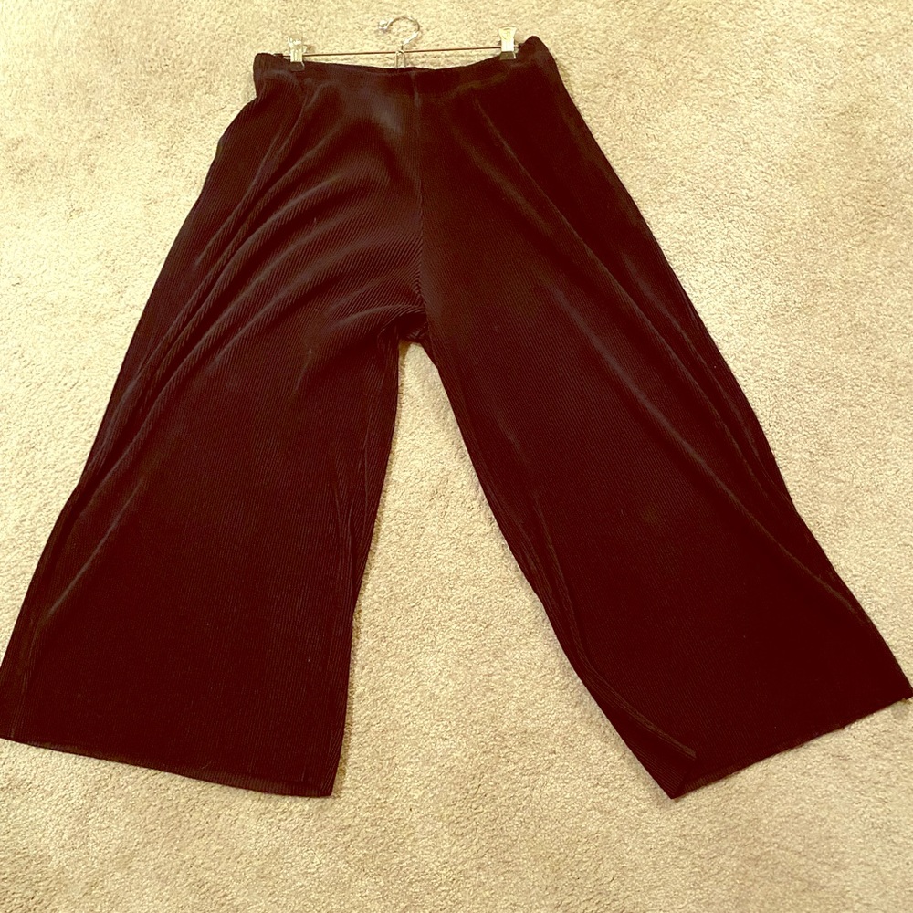 Fun long full legged pant!